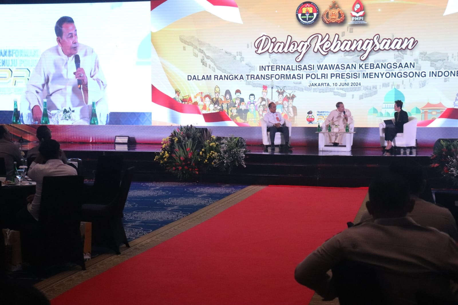 Habib Lutfi Ajak Masyarakat Dorong Polri Makin Profesional