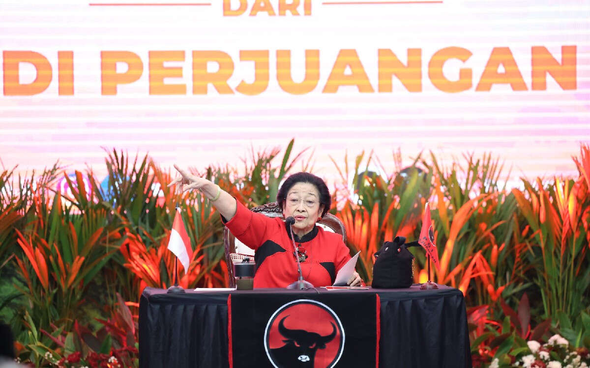 Megawati Minta Airin Bicara yang Keras Kalau Sudah Masuk PDIP