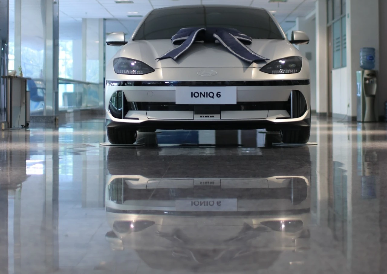 2 Konsumen Mega Dealer Hyundai Ini Sangat Beruntung, Selamat!
