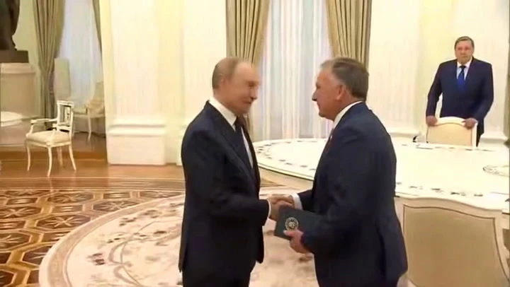 Watch: Trump envoy Witkoff meets with Putin ahead of peace deadline