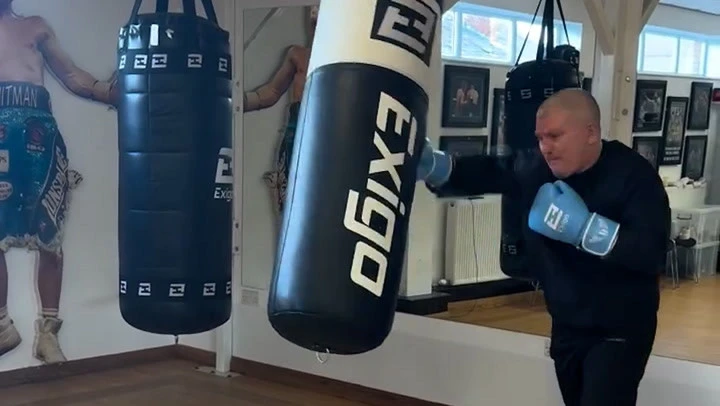 Ricky Hatton works out at home gym in video shared before his death
