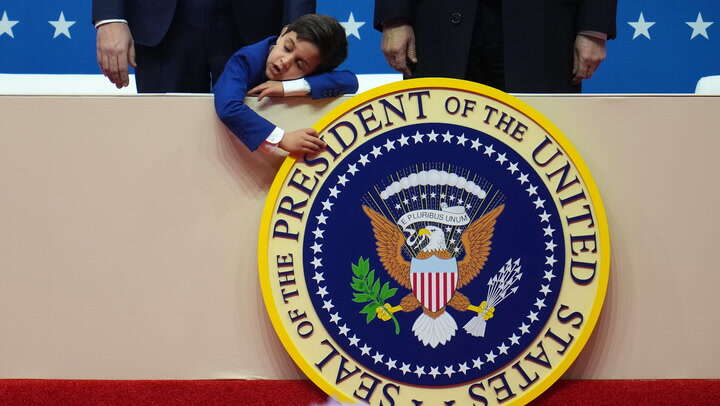 JD Vance’s children steal show at Trump’s inauguration parade