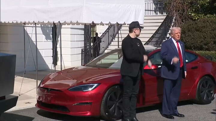 Trump transforms White House lawn into Tesla showroom to support Musk