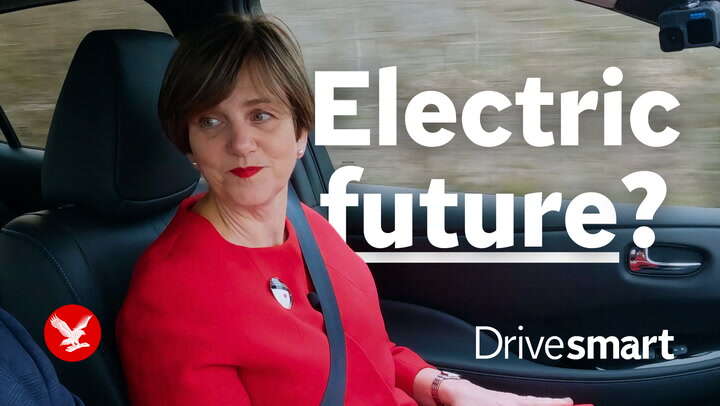 Minister talks electric cars, charging networks and... pot holes