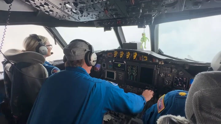 Watch: ‘Hurricane Hunters’ fly into the eye of a 185mph storm