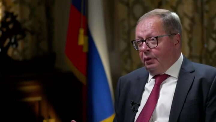 Russian ambassador claims UK resisting Ukraine peace deal