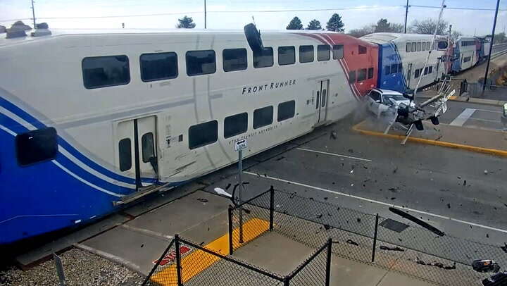 Driver ditches SUV moments before high-speed train collision