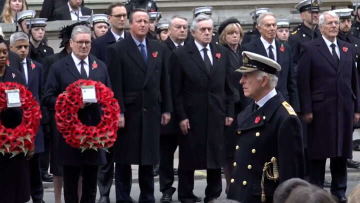 Nation falls quiet as two minutes silence held for Remembrance Day