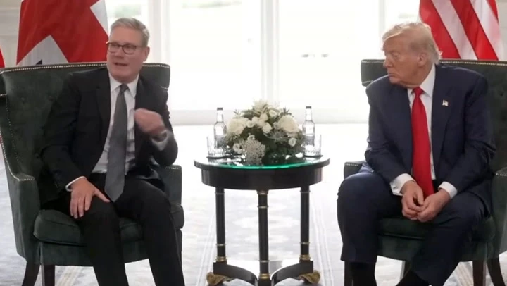 Awkward moment Trump leaves Starmer squirming over ‘family farm tax’