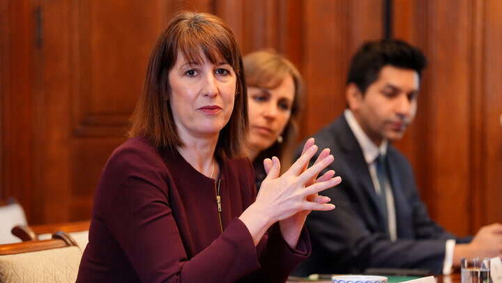 Moment Rachel Reeves reveals how many civil service jobs will be cut