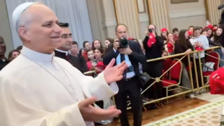 Pope Leo joins in with ‘6-7’ trend as children watch on in delight