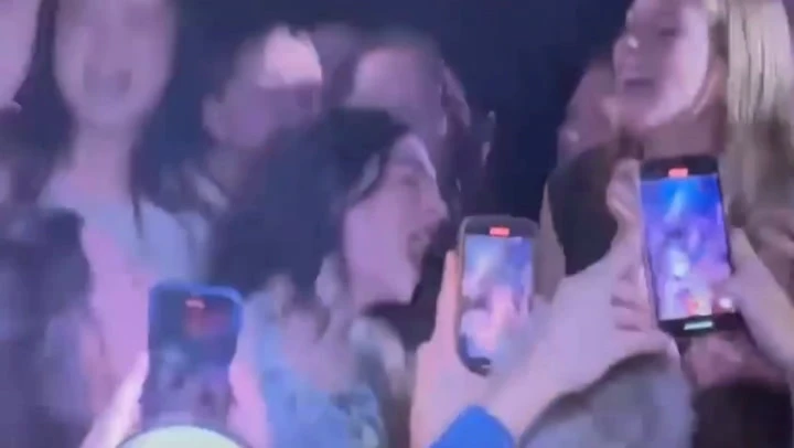 Watch: Lorde secretly gatecrashes her own fan event in Sydney