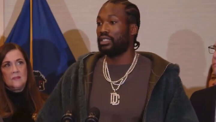 Rapper Meek Mill in tears as Pennsylvania passes Probation Reform Bill