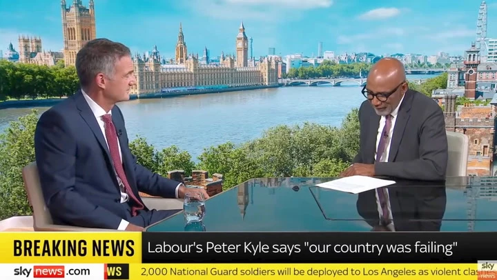 Peter Kyle says England fans’ chant about Starmer is ‘spirit of game’