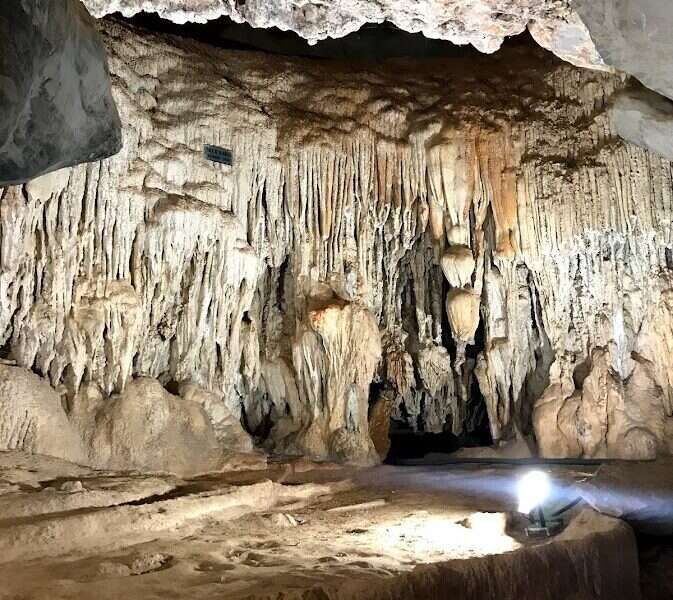 1ÂºÂ CensoÂ Brasileiro de Cavernas TurÃ­sticas revelarÃ¡ potencial social e econÃ´mico desses destinos naturais