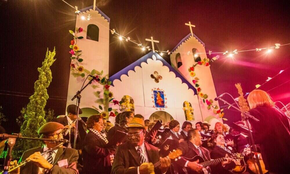 Descubra como a produÃ§Ã£o cultural brasileira desempenha um papel fundamental na cadeia produtiva do turismo em nosso paÃ­s