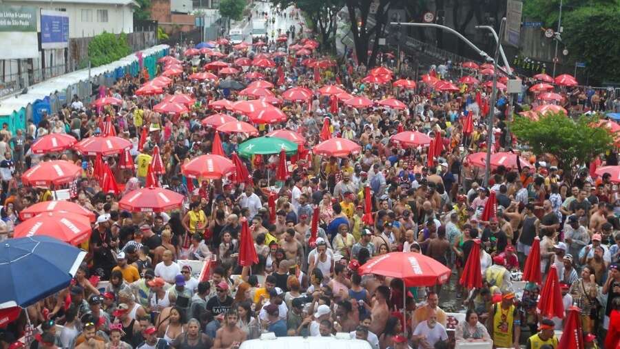 Não era amor, era furto: Polícia alerta para golpe do beijo no Carnaval SP