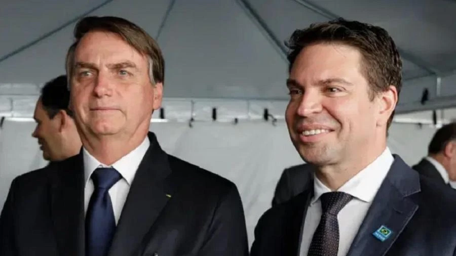Centrão protege golpista como salvo-conduto para suas próprias maracutaias Leonardo Sakamoto