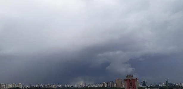 Chuva deixa SP em estado de atenção para alagamentos