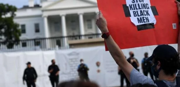 Polícia mata homem negro na Pensilvânia, estado disputado por Trump e Biden