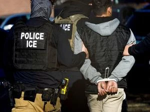 Juíza da Califórnia proíbe prisões de imigrantes sem justificativa e
