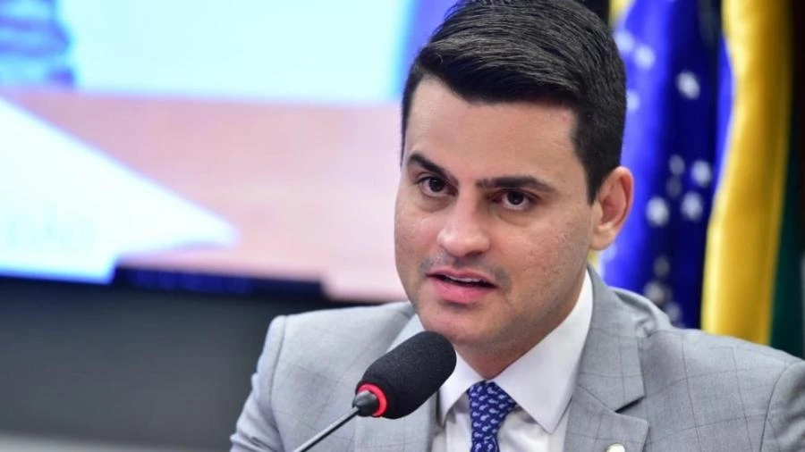 Gilmar, do STF, aponta indício de atuação de deputado no desvio de emendas Natália Portinari e Carla Araújo
