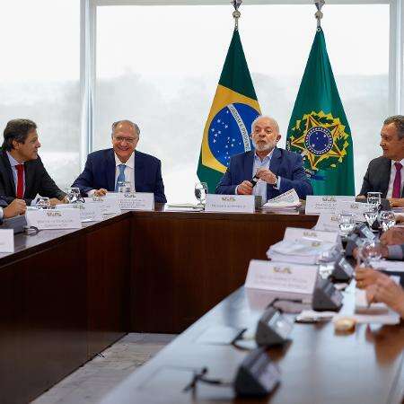 Com Lula irritado, Alckmin declara 