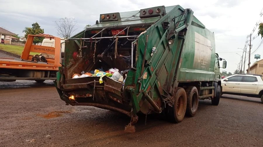 Gari tem pernas amputadas após motorista bêbado bater em caminhão no RS