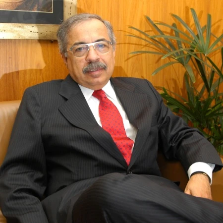 Ministro do STJ pagou R$ 900 mil a suspeito de vazar processos, diz PF