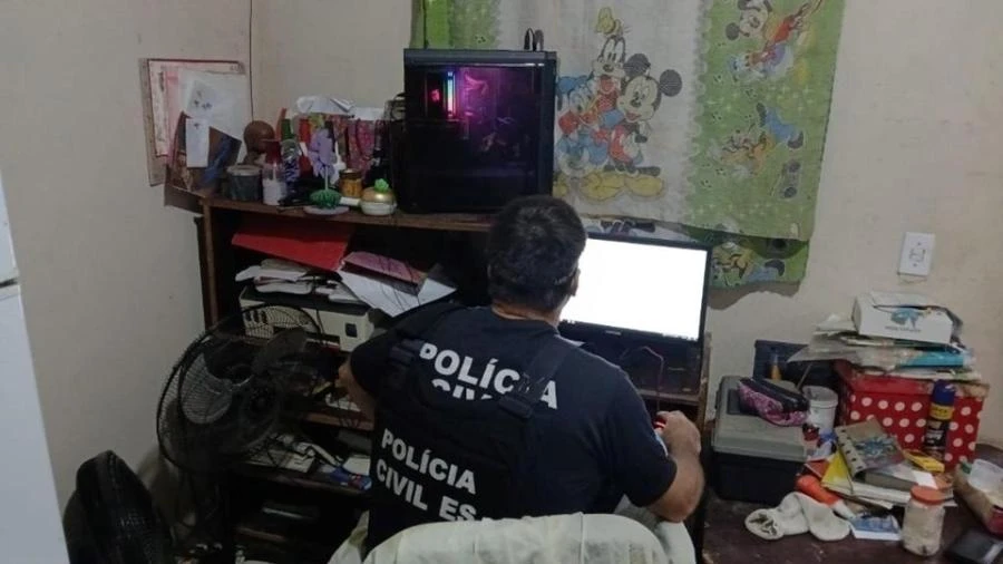 Operação mira jovens suspeitos de crimes de ódio e automutilação nas redes