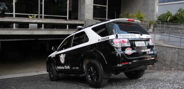 Polícias de SP e GO cumprem mandados contra suspeitos de golpe na internet