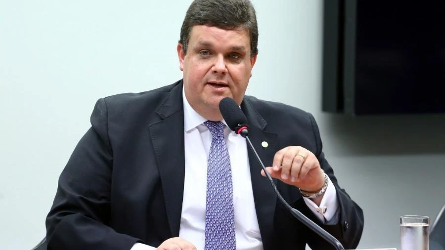 Novo ministro assinou emenda que prorrogou prazo de descontos do INSS Natália Portinari e Mateus Coutinho