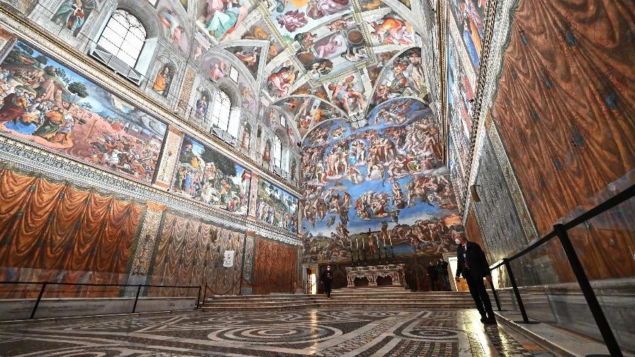'Te jogo do andaime': Capela Sistina rendeu ameaça de papa a Michelangelo