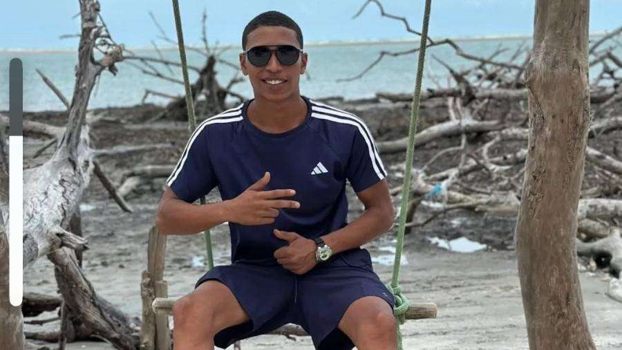 Adolescente morto em Jericoacoara fez gesto de facção sem saber, diz pai