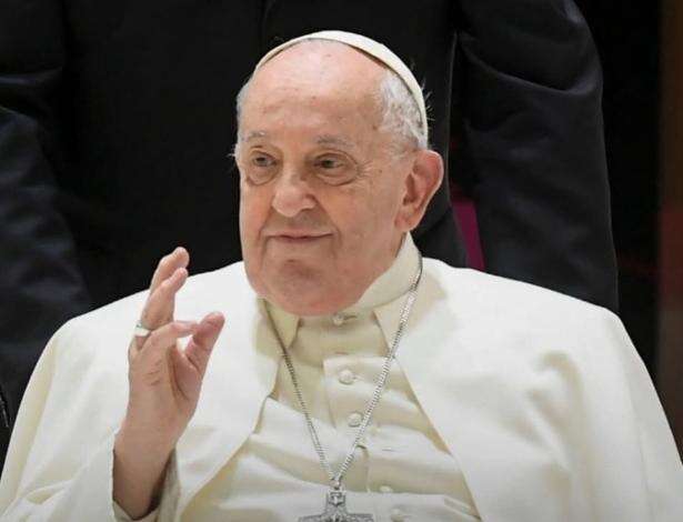 Papa Francisco tem mais uma noite tranquila no hospital, diz Vaticano