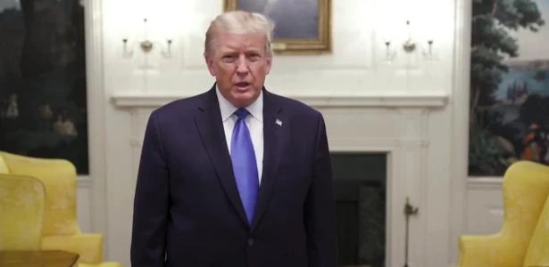 Doadores pagaram US$ 250 mil para ver Trump horas antes de teste positivo
