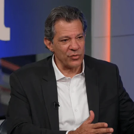 Veja o que o Haddad disse ao Canal UOL sobre INSS, IR, PIB, juros e eleição