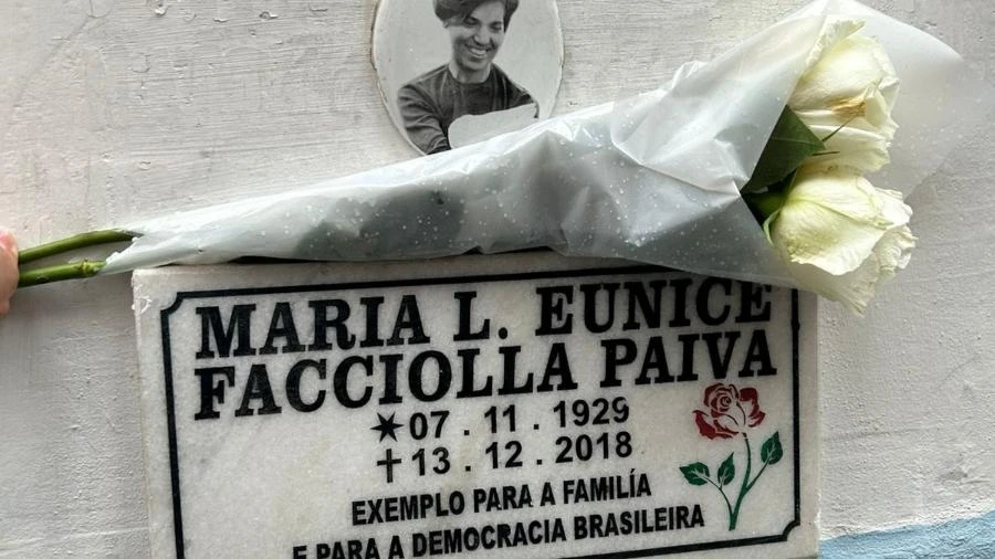 Lula concede Ordem de Rio Branco a Eunice, que inspirou 'Ainda Estou Aqui'