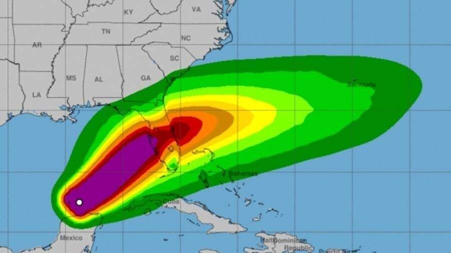 Furacão Milton: onde ele está agora e qual rota vai passar?
