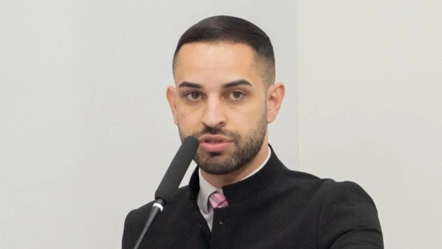Vice-prefeito sofre acidente fugindo de mandado de prisão em SC