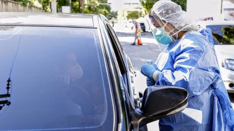 Governo divulga 201 mortes por covid-19 em 24h; país soma 150.689 óbitos