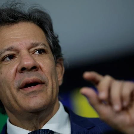 IOF para fins de arrecadação pode ser questionado na Justiça Mariana Barbosa