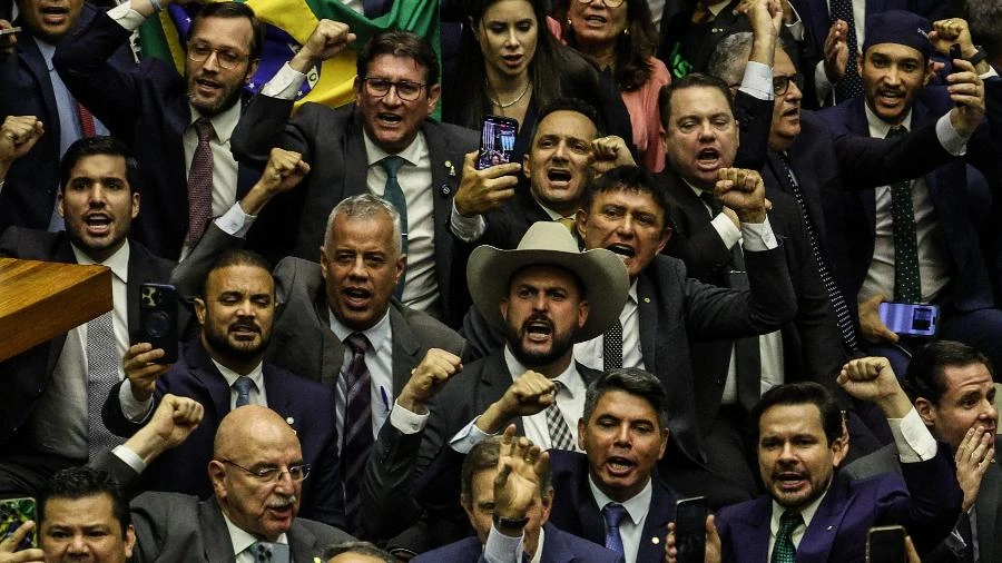 PL da Dosimetria não tem a menor chance de ser votado, diz Rui Falcão