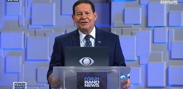 Mourão: coronel Ustra 'respeitava os direitos humanos de seus subordinados'
