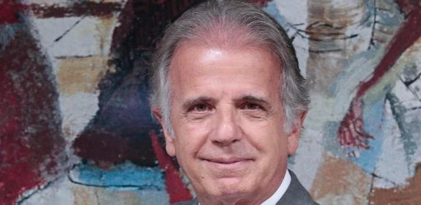 Presidente do TCU tem alta hospitalar após internação por covid-19