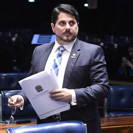 Alcolumbre é avisado pelo STF e manda advogado do Senado acompanhar Do Val