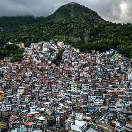 Polícia e MP fazem operação em busca de criminosos do Ceará na Rocinha