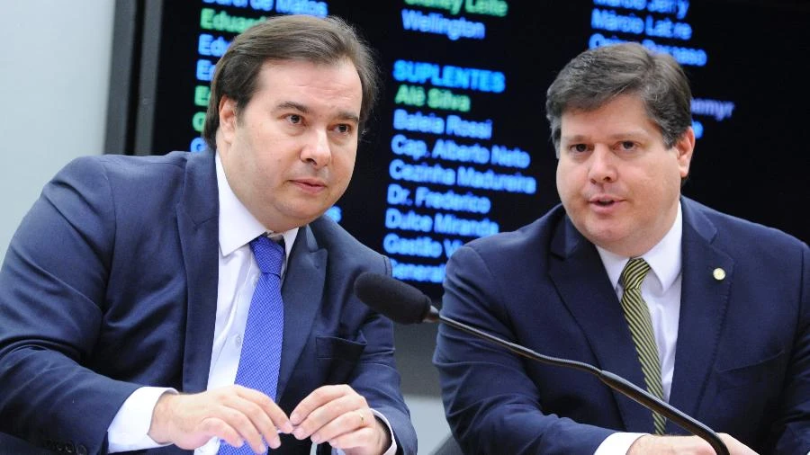 Presidente do MDB diz que partido está de portas abertas para Rodrigo Maia