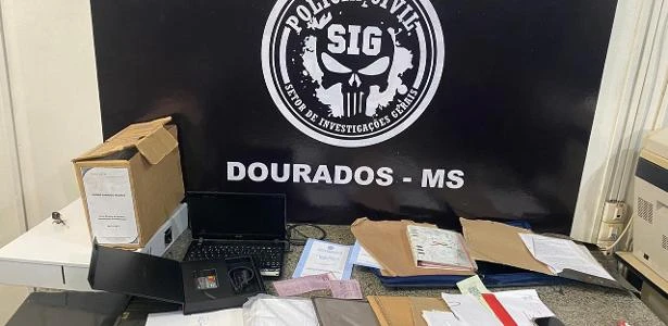 Polícia contradiz versão de mulher que desviou R$ 50 mi para mães de santo