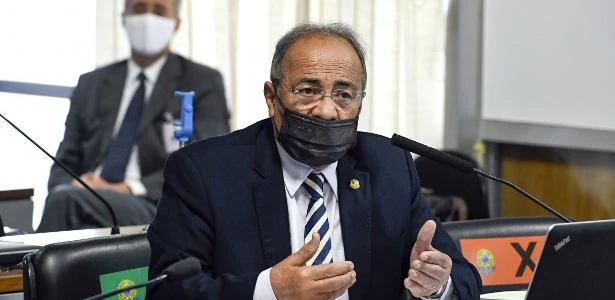 PGR diz que não é possível afirmar, por ora, origem de dinheiro na cueca